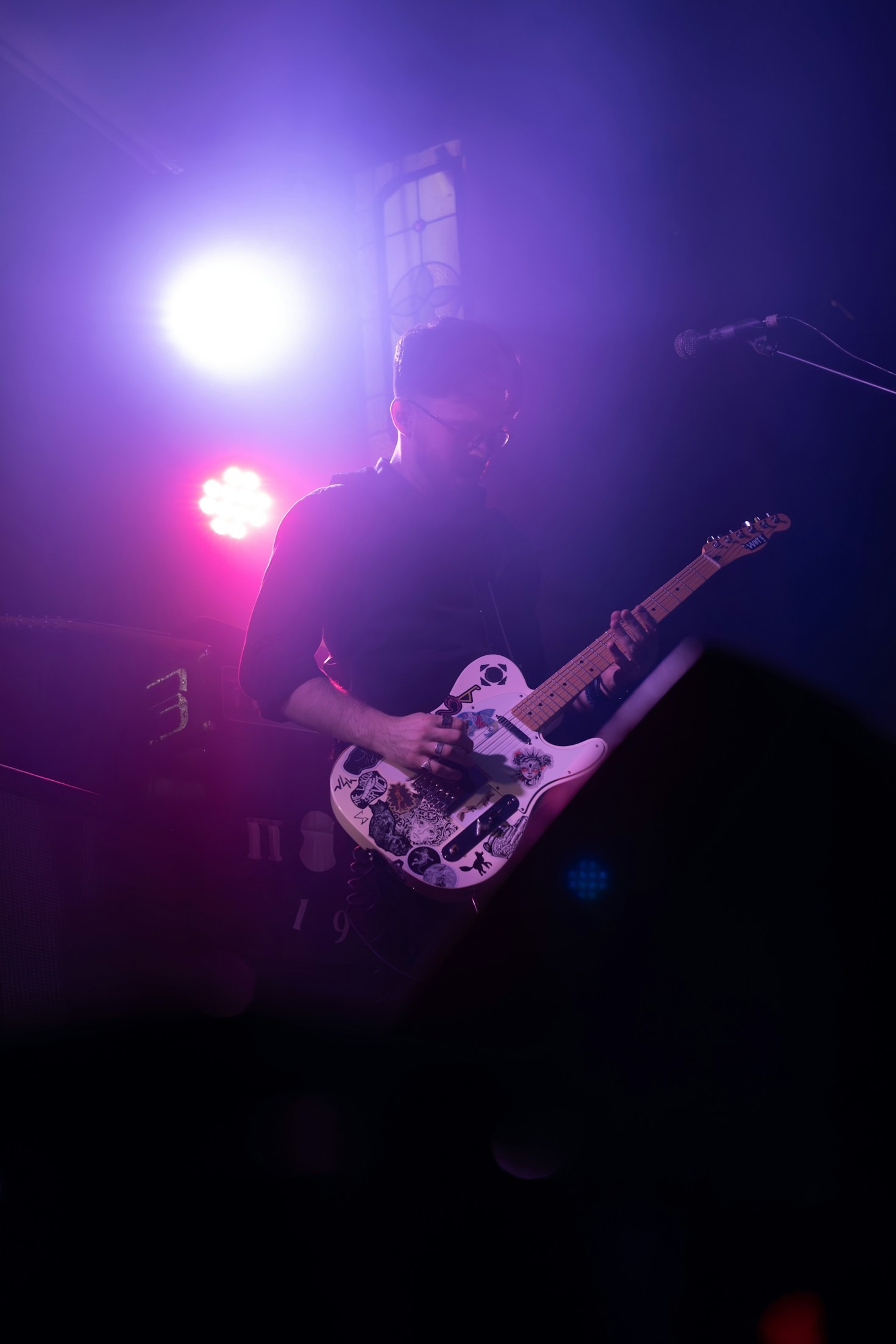 7-Piece Band vs. Solo Act: Choosing the Right Fit